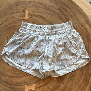 Lululemon Pace Rival High Rise Shorts 4” inseam